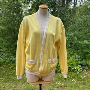 🍋Lemon yellow vintage fleece cardigan from 70s or 80s.